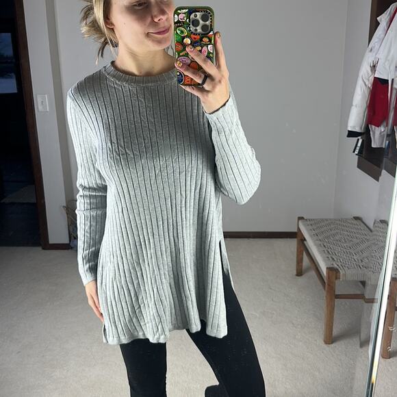 SHEIN: Gray Ribbed Sweater - Picture 1 of 4